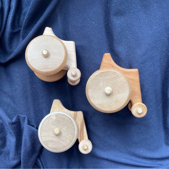 Montessori Bundle:3 Big Wheel Little Wheel by LOCKWOOD wooden push car toy - Picture 5 of 11